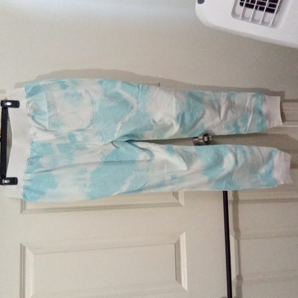 Champion🔵⚪ 🔥TIE-DYE Womens: Medium - Picture 5 of 6